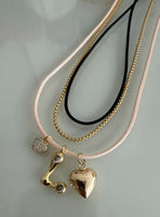Le Mini ParaHearts Charm Necklace