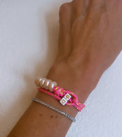 Le Piscine Pearl Branklet aka Paracord Bracelet or anklet